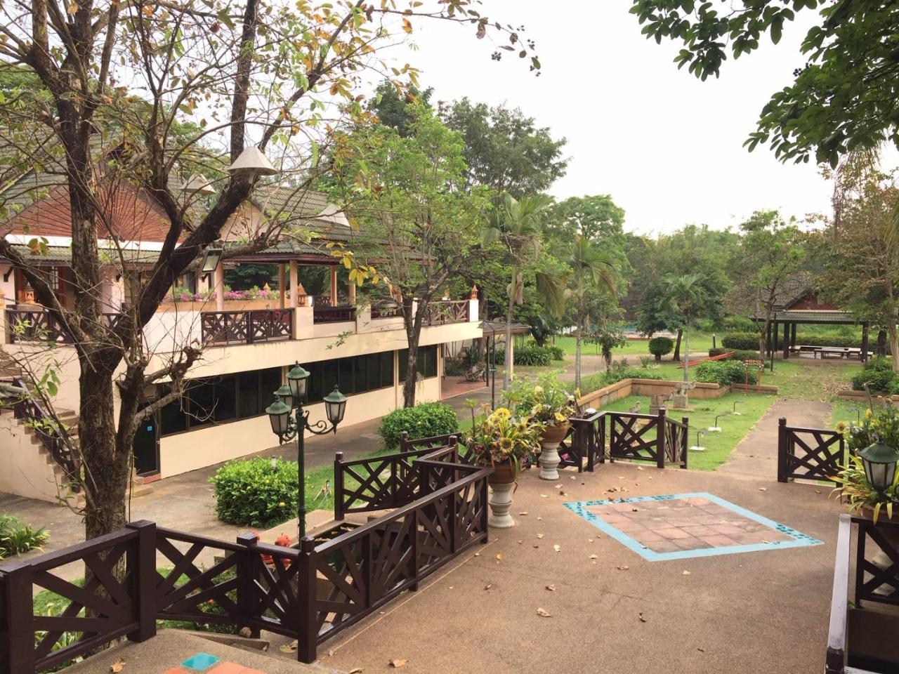 Ubon Buri Hotel & Resort Warin Chamrap Bagian luar foto